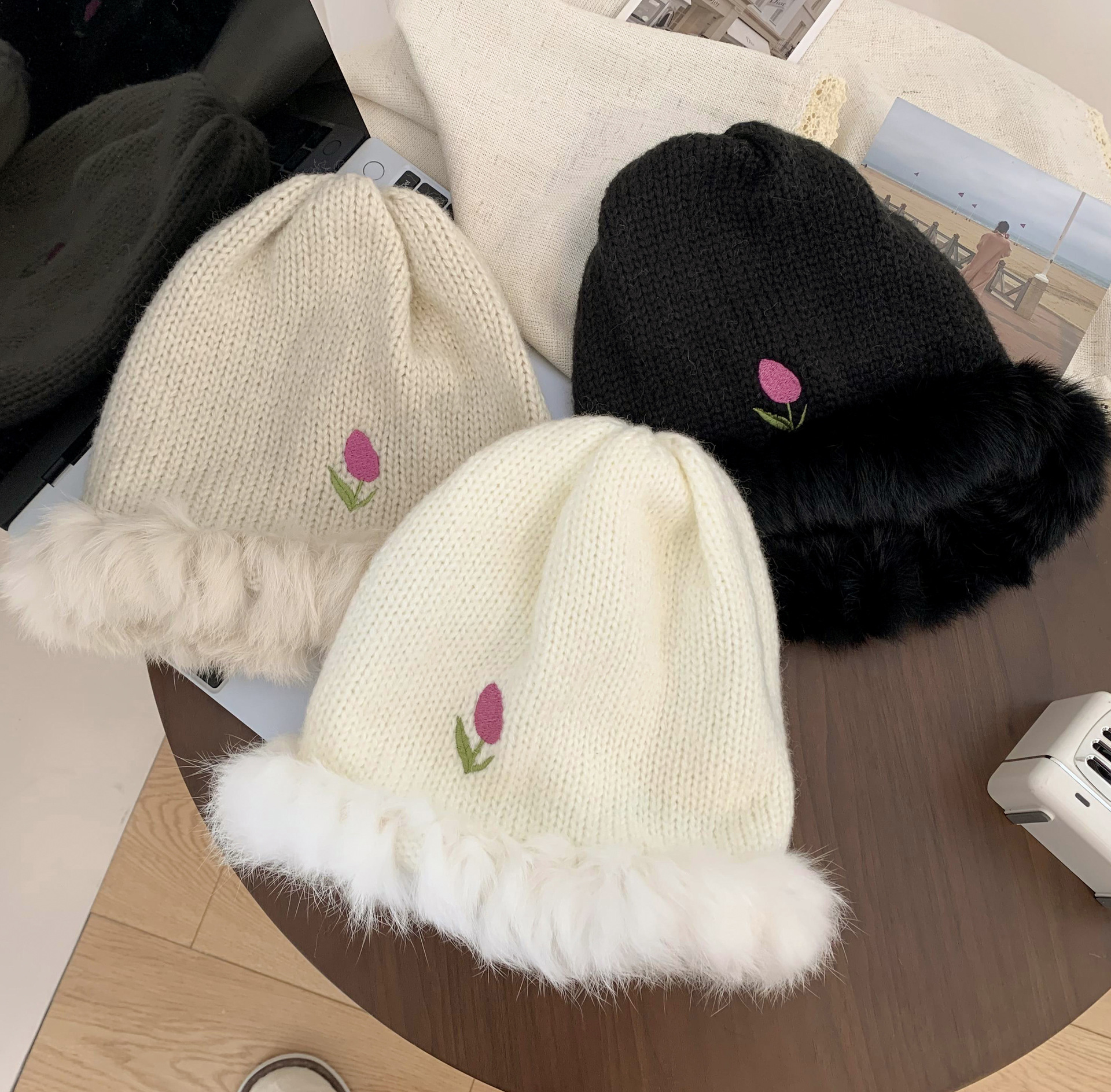 Tulip Rabbit Hair Fisherman voor dames in herfst en winter Koreaanse editie Warme grote hoofdband Gebreide wollen witte pluche_voghion.com