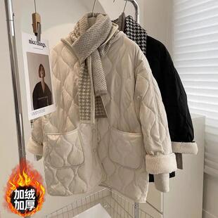 һ�����ڼӽq�Ӻ����ë�޷�Ů�������@�����e��������װ�ɫ����