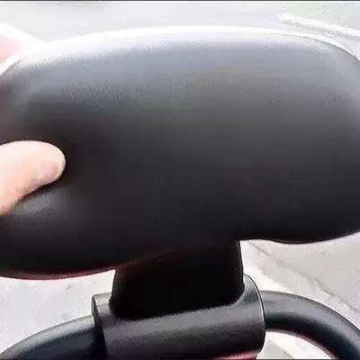 the No. 9 Backrest Is – Electric car rear backrest