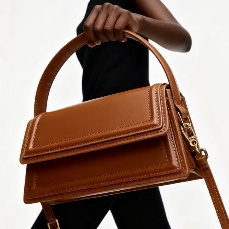 New Autumn Fashion Mini City Casual Versatile Crossbody Bag Trapezoidal Retro High-End Portable Shoulder Bag New Autumn Fashion Mini City Casual Versatile Crossbody Bag Trapezoidal Retro High-End Portable Shoulder Bag