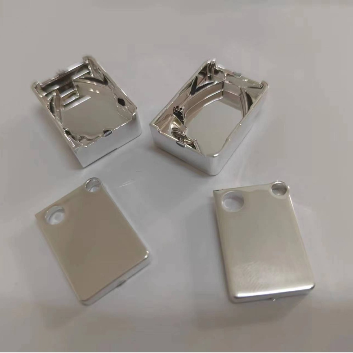 二氧化碳传感器电镀加工电镀铝电镀真金反光值高可过24小盐雾