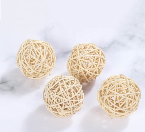 Wooden Vine Ball, Rabbit Golden Bear Chewing Toy, Hamster and Chinchilla Chewing Decor, Rabbit Pet Supplies