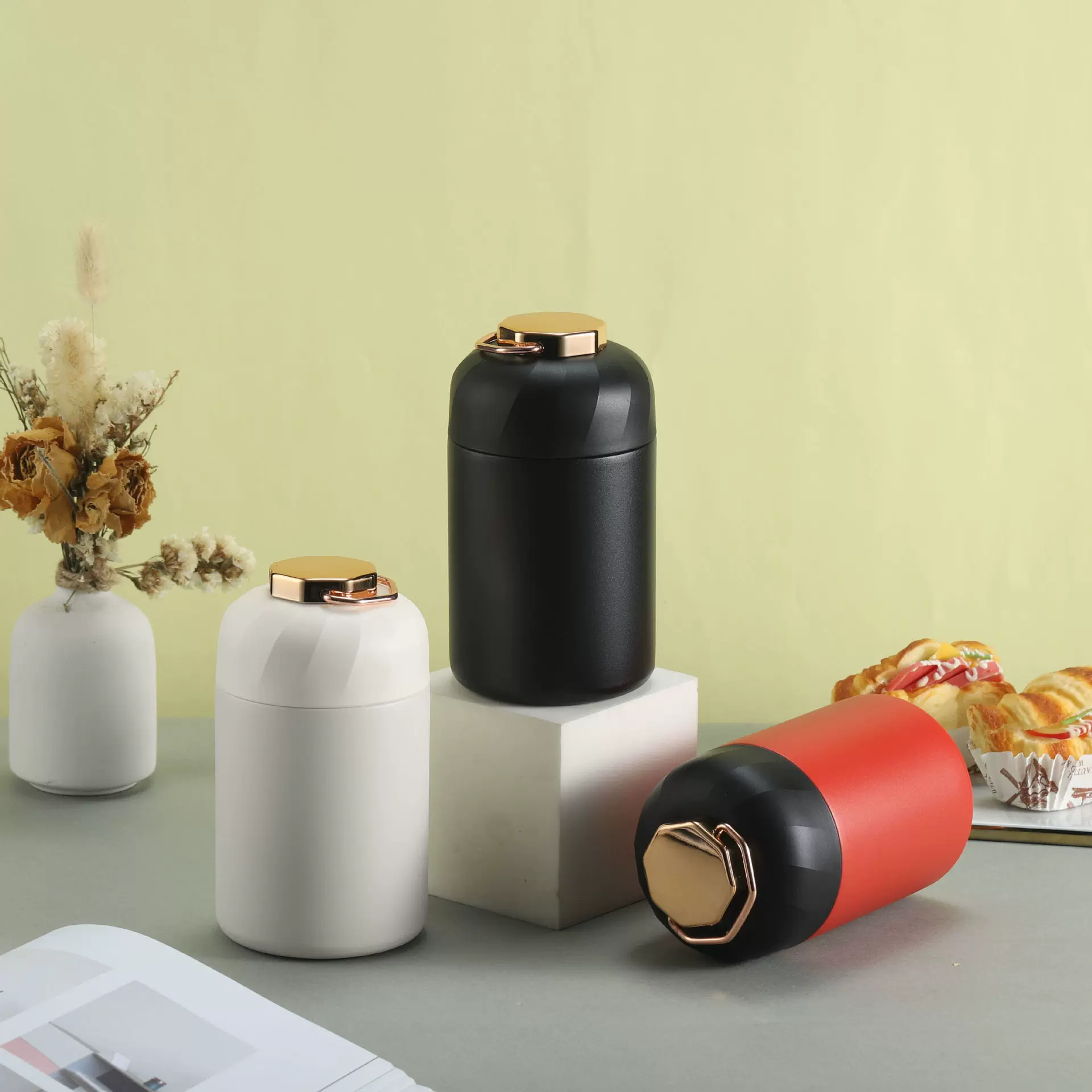 304不锈钢简约真空焖烧杯男女便携保温饭盒大容量焖烧罐刻字批发