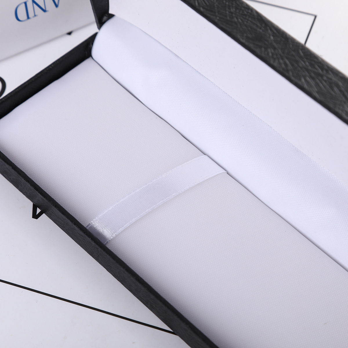 Fabricantes de bolígrafos de firma comercial al por mayor bolígrafos de color caja de cartón publicidad de alta calidad regalos bolígrafos de impresión logotipo