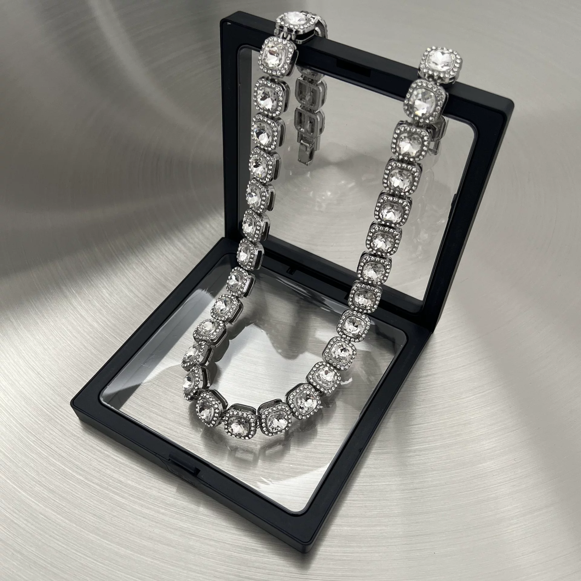 Men's necklace, chain for key bag  hip-hop style for men and women, sweater, American style, with gem, high-quality style