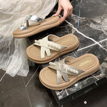 С���L�pɫ��ЬŮ�ļ��⴩�¿�����r��ɳ��Ьһ����ƽ�����m����