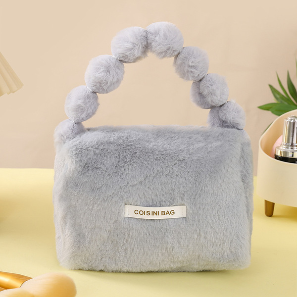 Cosmetic bag