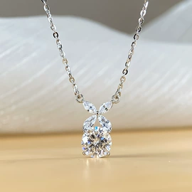 莫桑钻项饰;莫桑钻;项链