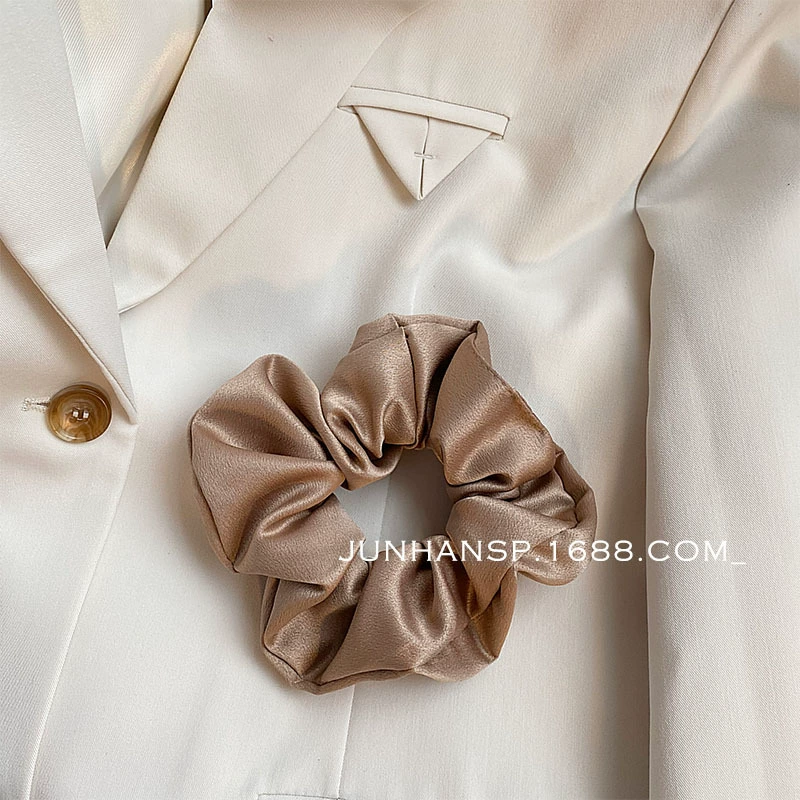 Стричьё для хвоста Hair Scrunchie, палитра молочно-авторская, французский стиль, мягкая резинка 5 см