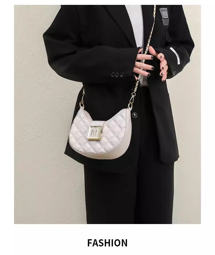 Advanced feeling for women 2023 new fashion Lingge single shoulder underarm bag versatile niche texture chain_voghion.com