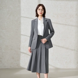 女式衬衫;其他短外套;时尚休闲套装