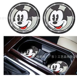 钥匙扣及钥匙扣配件;搪胶公仔;餐垫、杯垫