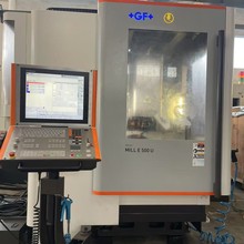 �D׌�����׿���MILL E500U���S�ӹ����Ĺ���̨�ߴ�500