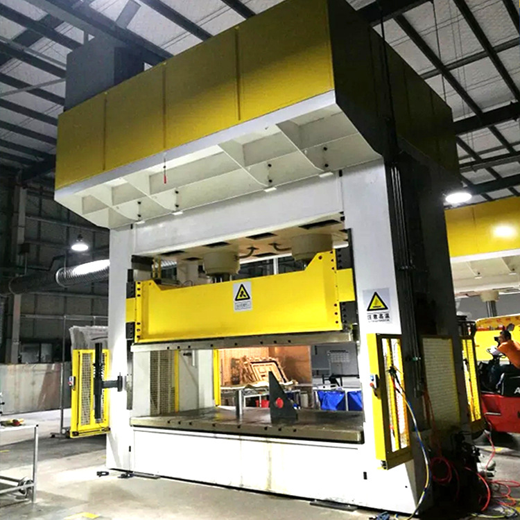 内饰件热销定制隔音垫液压机 国标无锡鹏达冲切加热液压机