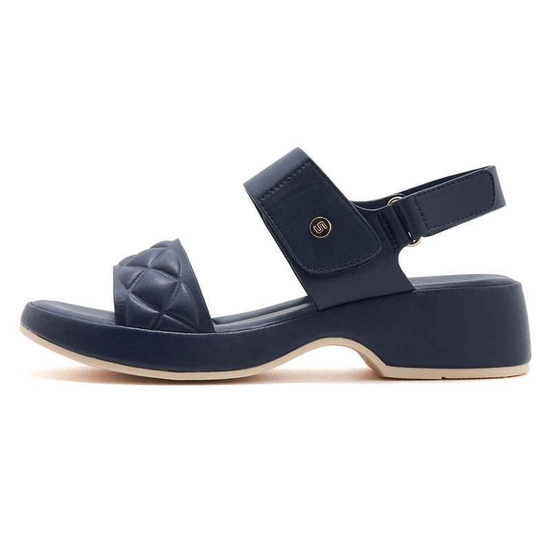 222-1 Nueva primavera y verano de 2025 Amazon metal casual zapatillas frías para mujeres antideslizantes en la playa de arena