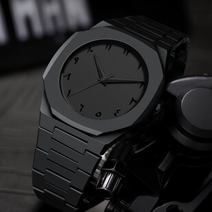 �羳���Q������ʿ�ֱ���Ͱ�ʯӢ���̄պ��s�߼��W�����z���