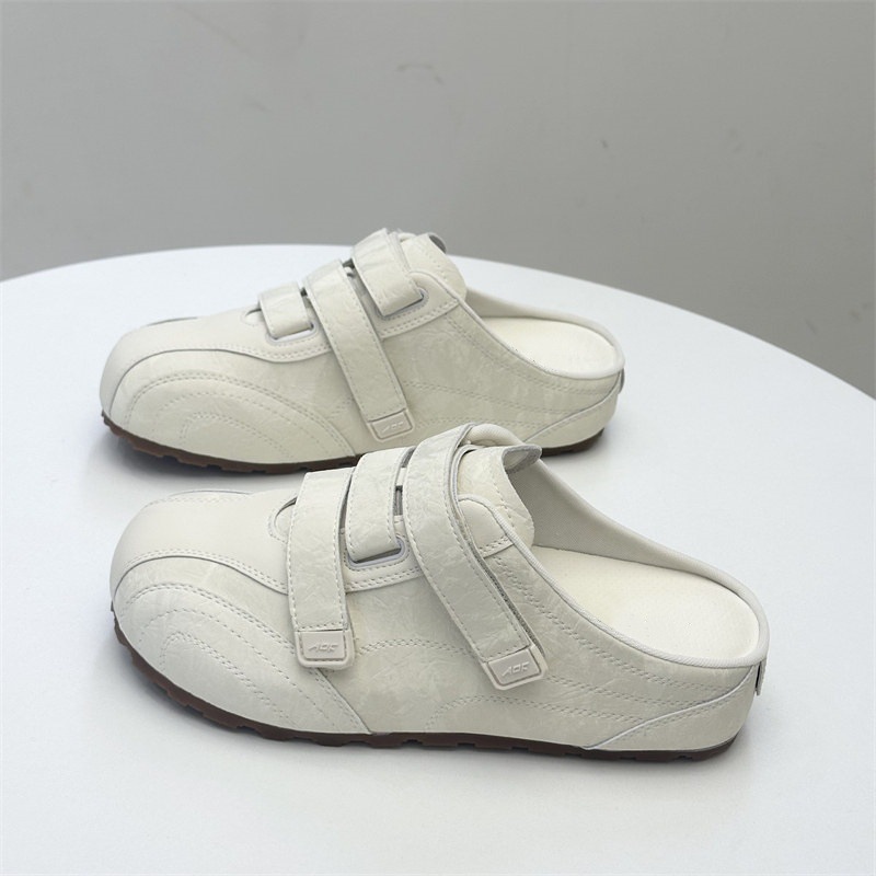 Women's white slip-on loafers 2026 spring/summer thick-soled casual outdoor versatile Velcro slippers for women