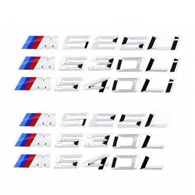 Car logo: fender trim, engine displacement tail badge