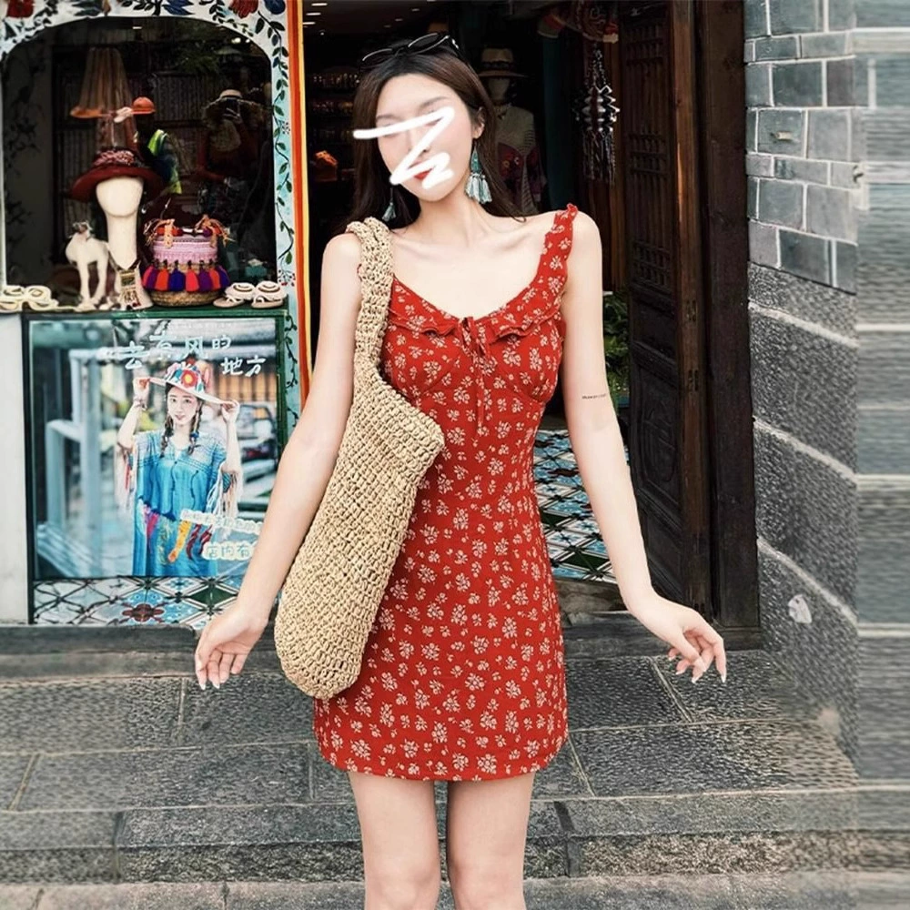 Французское ретро красное цветочный слинг платье женское 2025 ранней весной новый маленький мужчина с тонкой талией