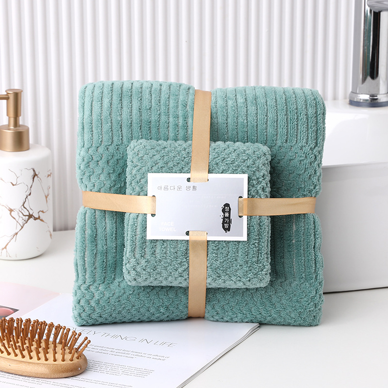 Caja de regalo de toallas de baño de tres piezas, regalos de boda, cumpleaños de la compañía, apoyo de logotipo, bordado de estampado