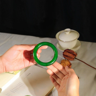 Jin Yu Tang Xinjiang Hetian Jade [Youyou Fanghua. Bracelet] Jasper Bracelet Jade Warm and Green Years