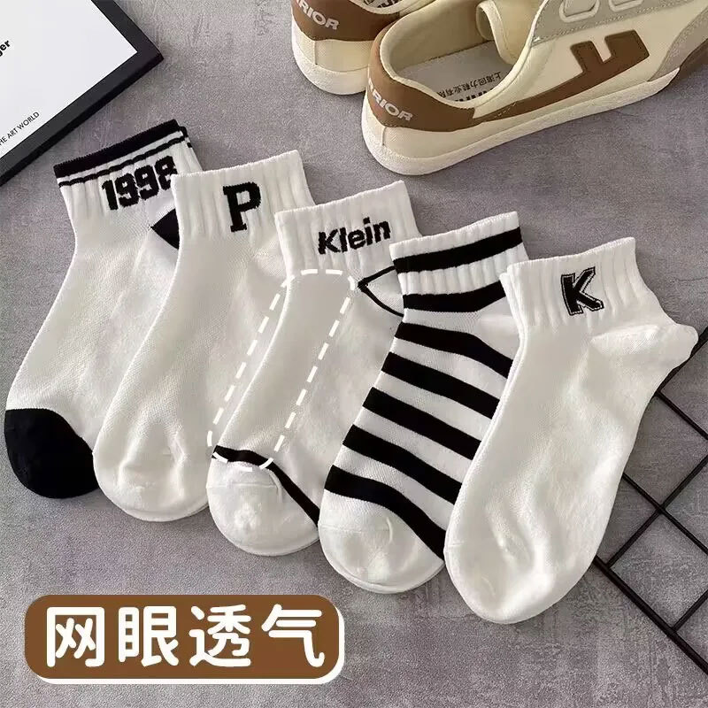 Calcetines para hombre Primavera y verano Calcetines deportivos finos que absorben el sudor y desodorantes Calcetines cortos de todo fósforo de moda Mori al por mayor