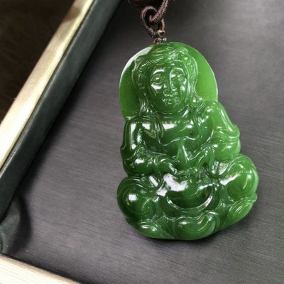 Boutique Nephrite  Jasper Bottom material Yang Green Full Green a buddism godness guanyin Pendant Pendant jade Crater VII