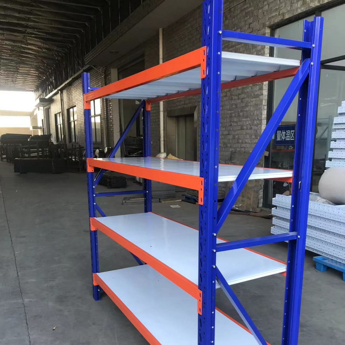 Almacenamiento de supermercado de almacenamiento de estantes de almacenamiento de fábrica de tablero multicapa de tamaño medio estante de almacenamiento doméstico 240kg de espesor de una capa image 2
