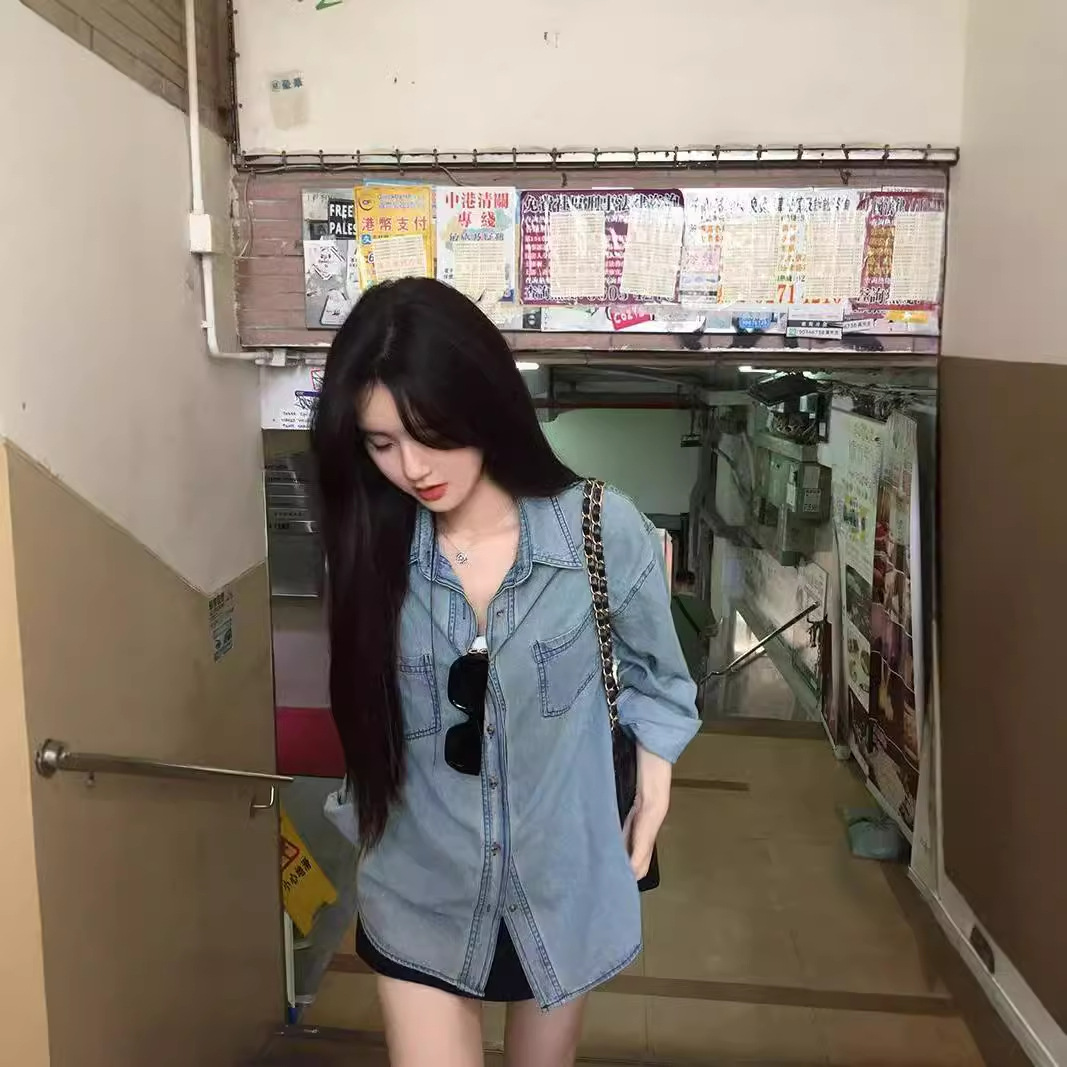 가을 2024 년 새로운 도착 다양한 패션 복고풍 감각 디자인 센스 느슨한 통근 긴 소매 데님 셔츠