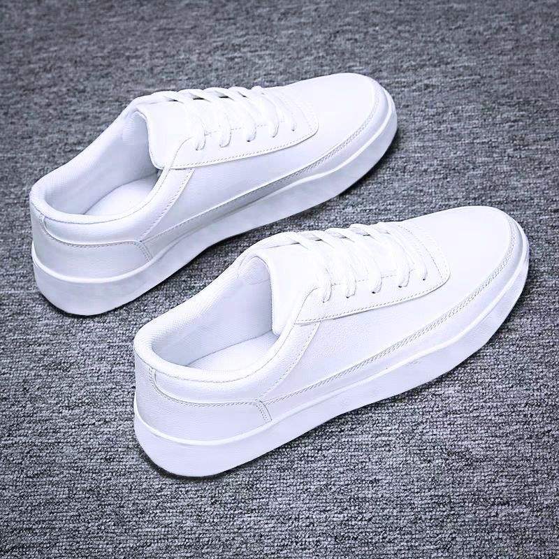 Zapatos de skate para hombres 2026 primavera nuevos zapatos de hombre nicho de zapatos de skate para hombres zapatos deportivos casuales pequeños zapatos blancos