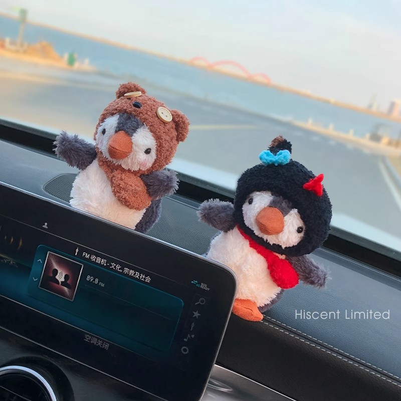 Lindo pingüino decoración de la pantalla del coche decoración del coche decoración del coche muñeca de peluche muñeca niña regalo de novia