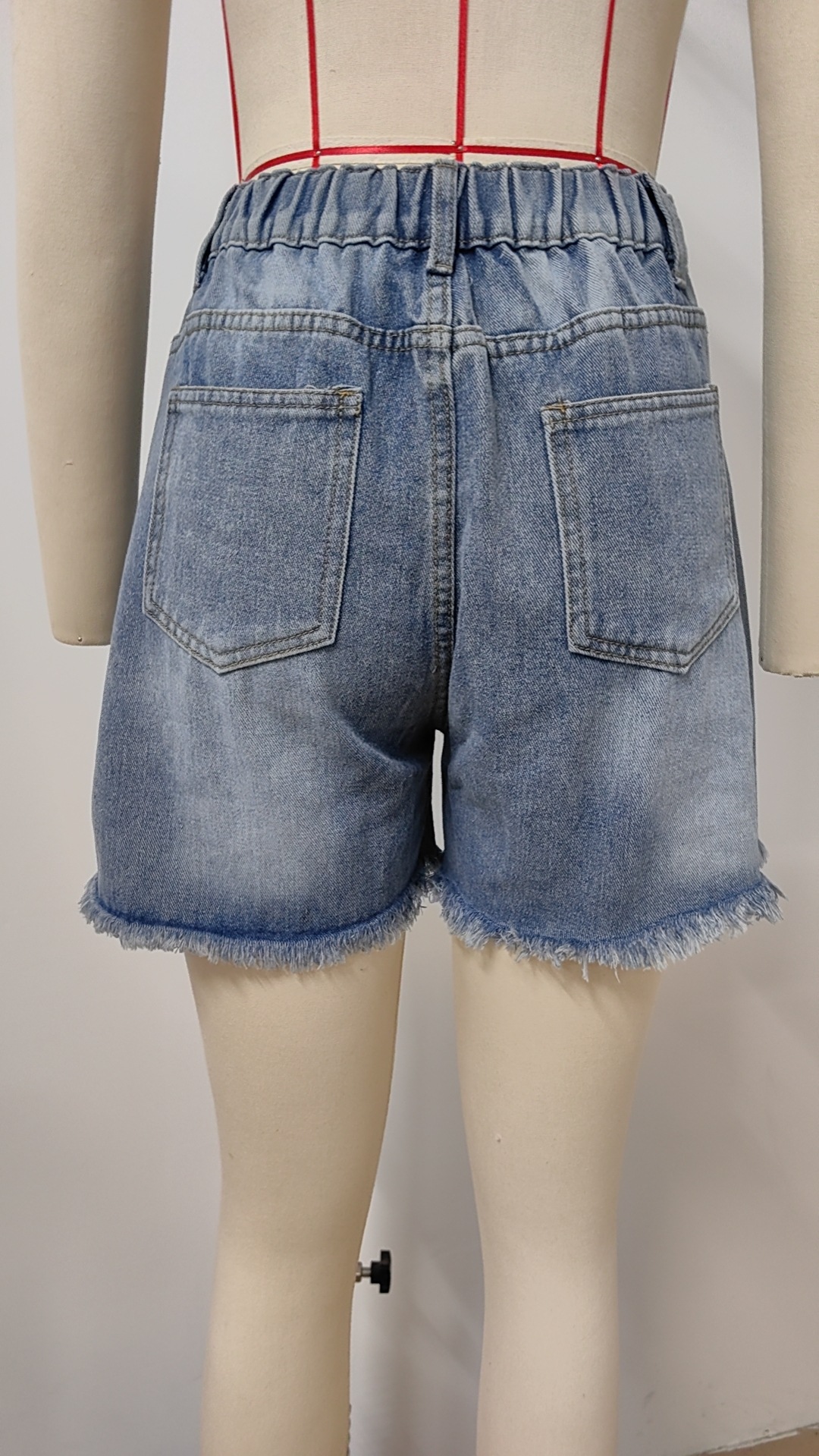 Denim Shorts For Women With Irregular Brushed Edge Design_voghion.com