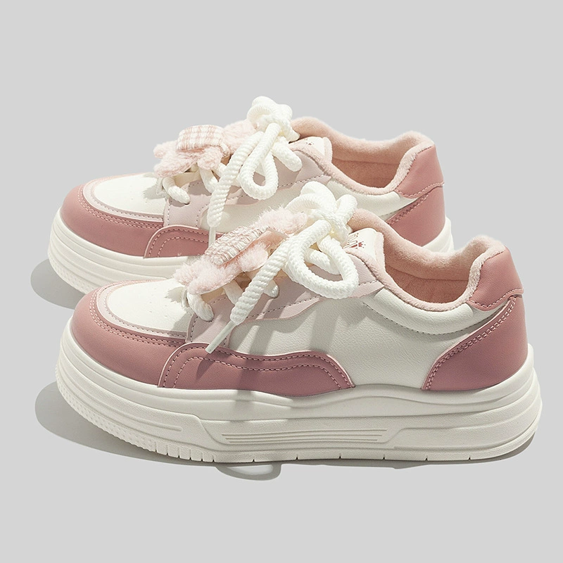 Keep-Warm Fashionable Sneakers: Universal Casual Footwear for All-Day Comfort and Style