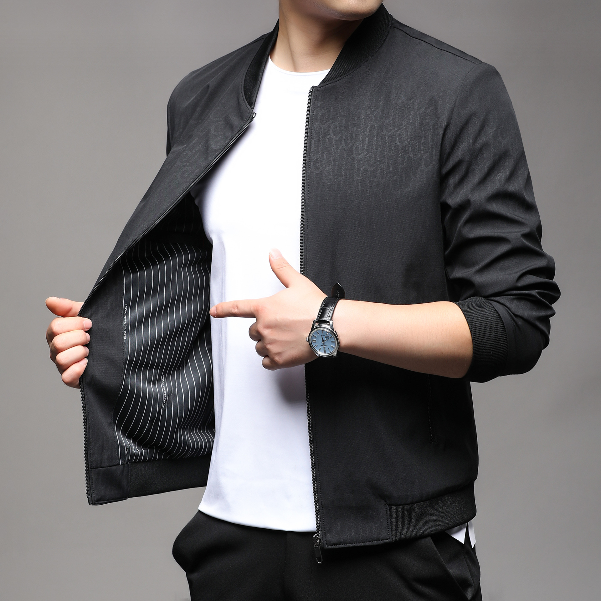 Herbst neues Herren-Papa-Outfit mittleren Alters, lässige einfarbige Strickjacke, modisches Oberteil_voghion.com