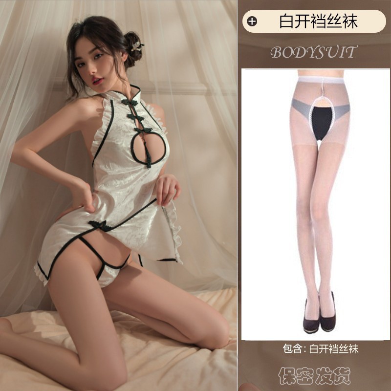 흰색 치파오 + 속옷 + 흰색 오픈 양말