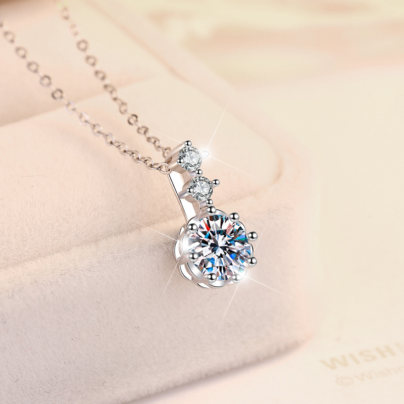 Collar de plata de ley s925 para mujer, joyería clásica de moda estilo copo de nieve, fabricante al por mayor, colgante de moissanita transfronterizo, cadena de clavícula