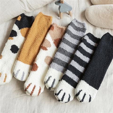 サンゴの靴下の女性の中筒の靴下の秋冬の猫の爪のかわいい厚い保温の床の睡眠の靴下の月子の靴下|undefined