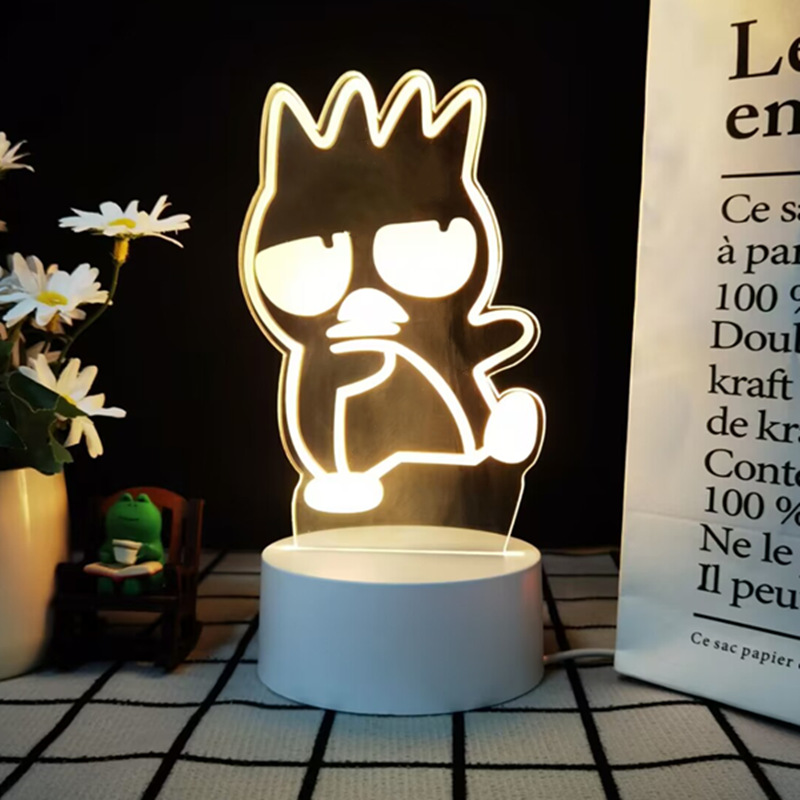 Venta caliente transfronteriza en el extranjero, nueva y extraña luz nocturna 3D, luz ambiental colorida, lámpara de mesa LED de la serie Sanrio Kulomi