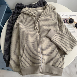 ��ʽ�͹��nϵ��ë�q��������l���ﶬ�ж��L���ɗl�yײɫ�_������