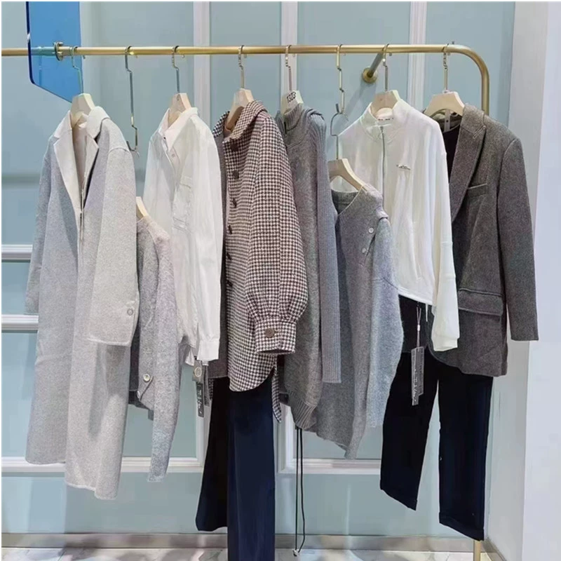 22 осень и зима белый чай модный пуховик бренд скидка женский настоящий живой хвост оптом