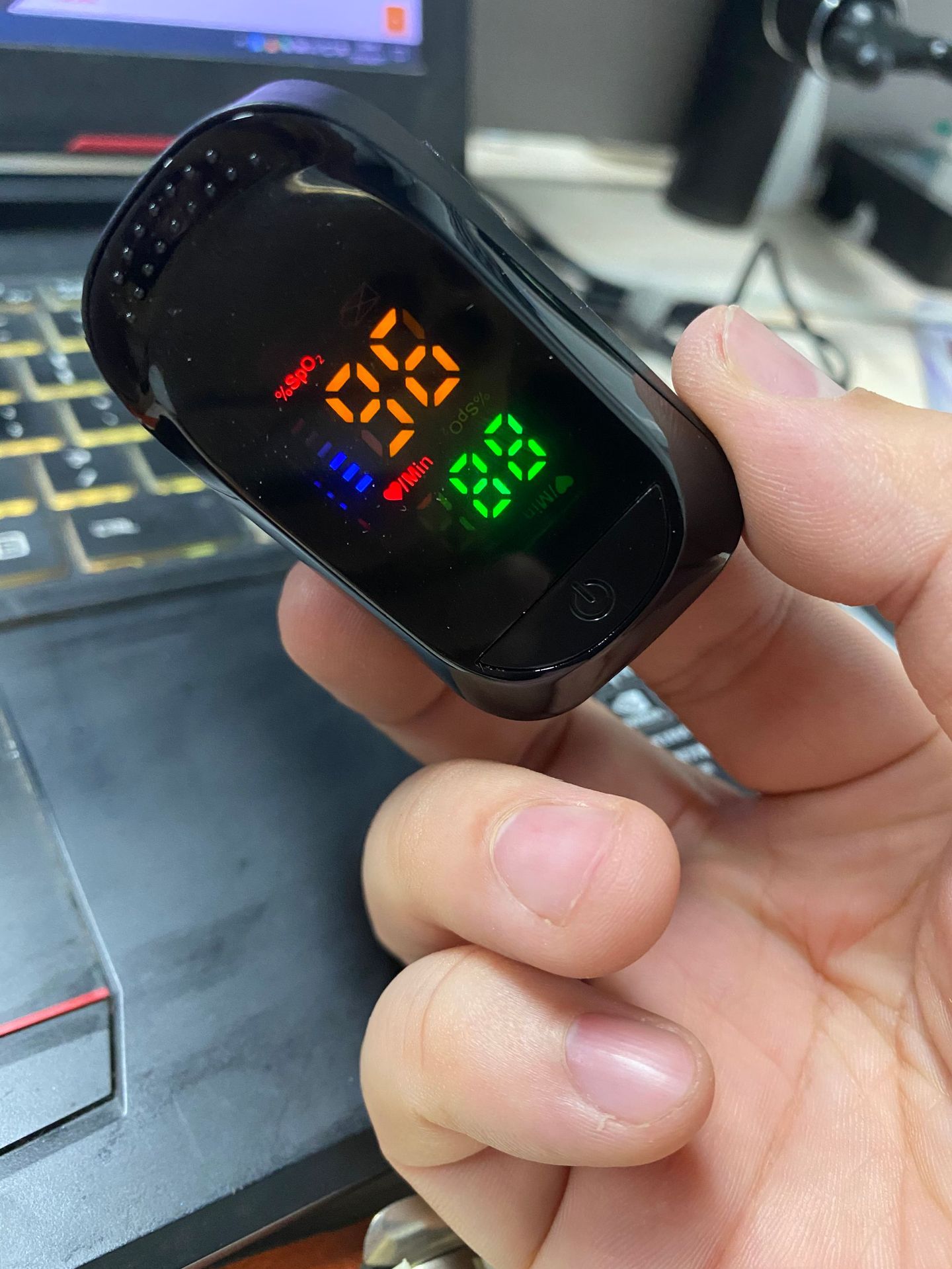 Fingertip oximeter pulse oximeter neutra...