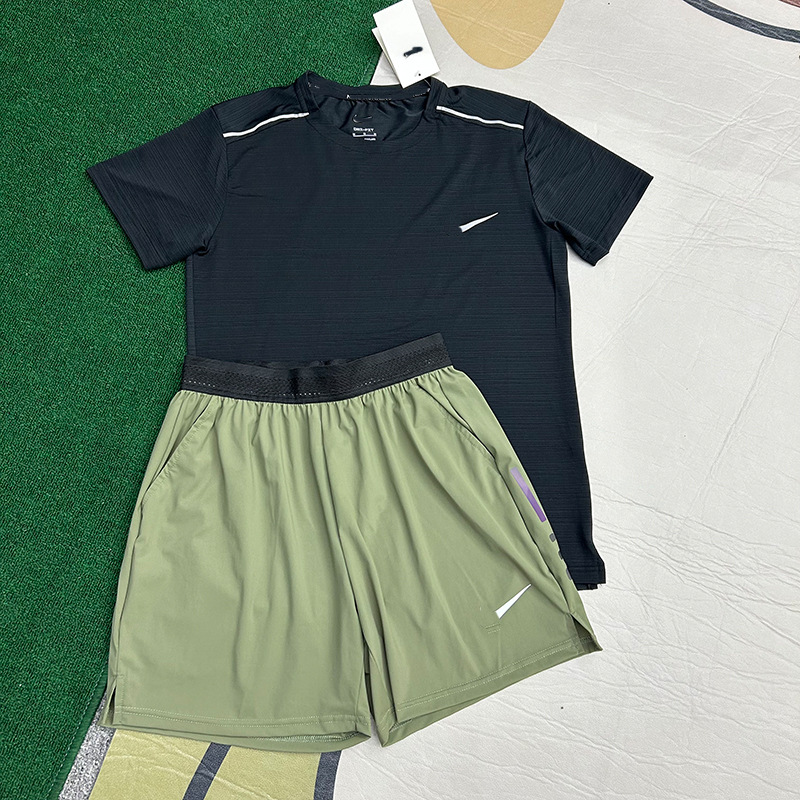 Tendencia de entrenamiento, carrera, fitness, malla, camiseta de secado rápido, elástica, comercio exterior, malla ligera, hombre