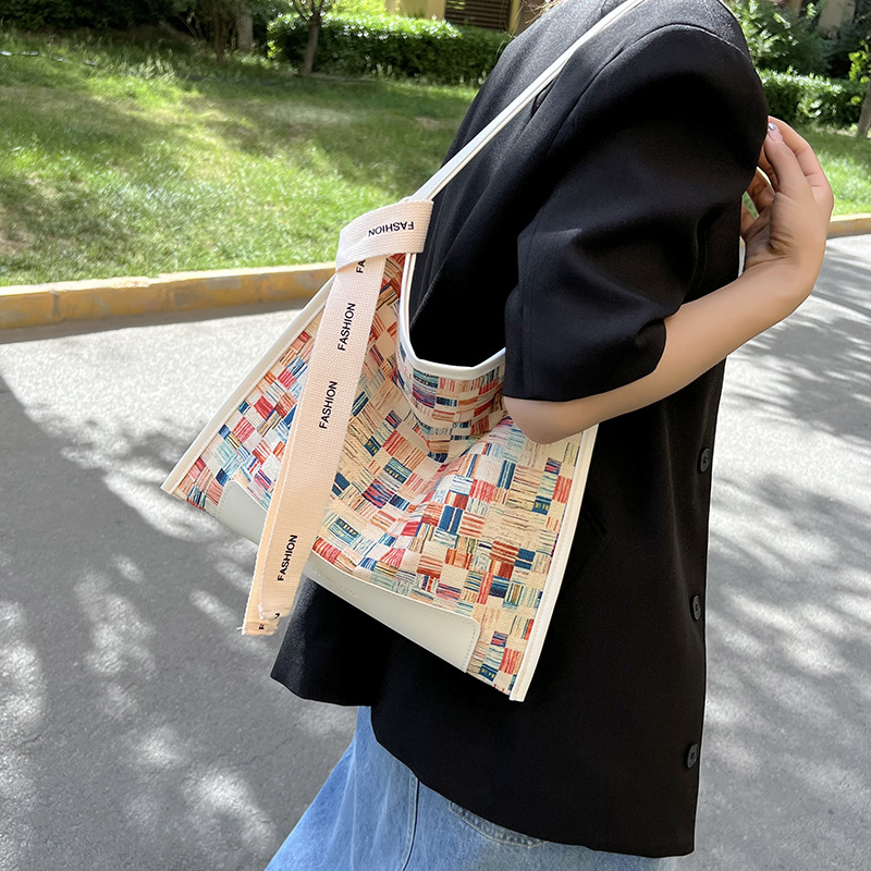 Women's Medium Summer Pu Leather Stripe Fruit Cute Square Open Tote Bag display picture 1