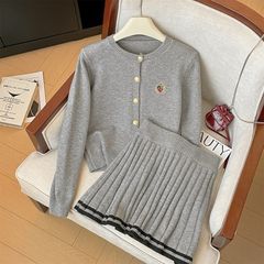 韩系撞色学院风长袖针织开衫女早秋季新款显瘦上衣百褶裙两件套潮
