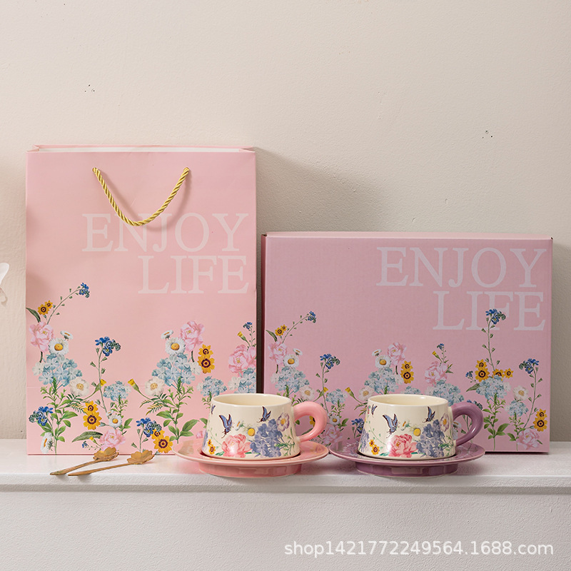 レトロ油絵コーヒーカップ皿セット陶磁器マグカップ小衆カップルカップ蝶コーヒーカップ皿ギフトボックス|undefined