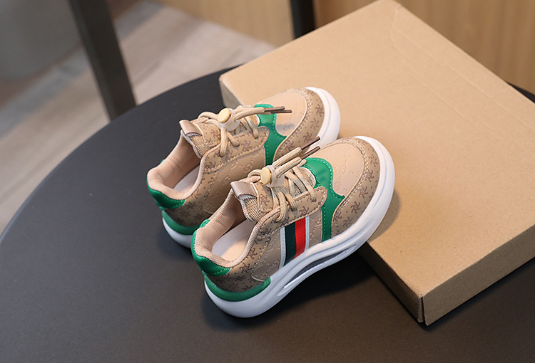 Nuove scarpe sportive per bambini in pelle Board Primavera e autunno Vendite dirette in fabbrica Spot Commercio estero_voghion.com