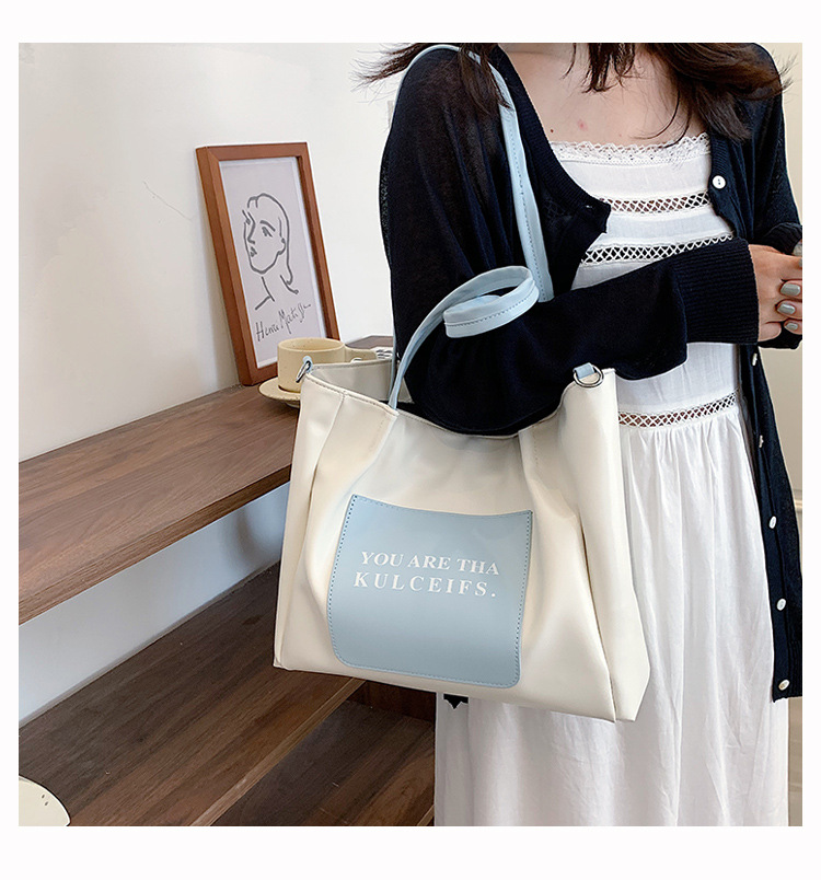 Nihaojewelry Fashion Shoulder Large Capacity Tote Bag Wholesale display picture 5