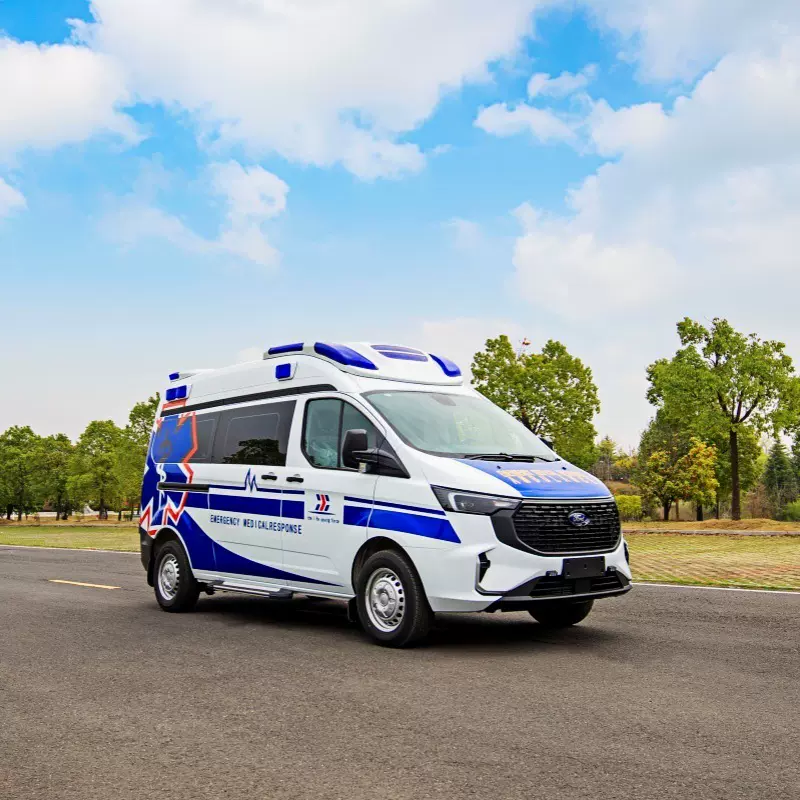 猛士四驱监护救护车 江铃全顺牌救护车 蓝牌V362汽油监护型救护车