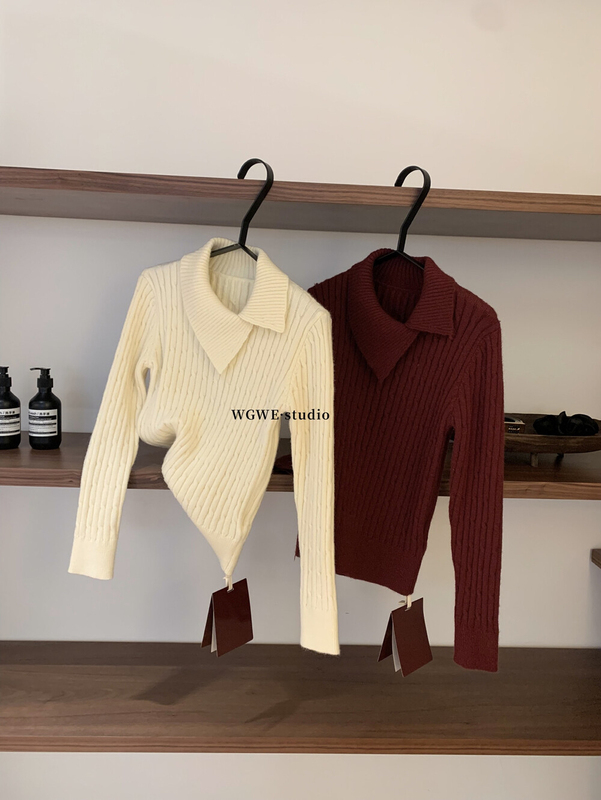 WGWE秋冬新款甜美通勤百搭显瘦设计感斜错位翻领毛衣针织衫W7181|undefined