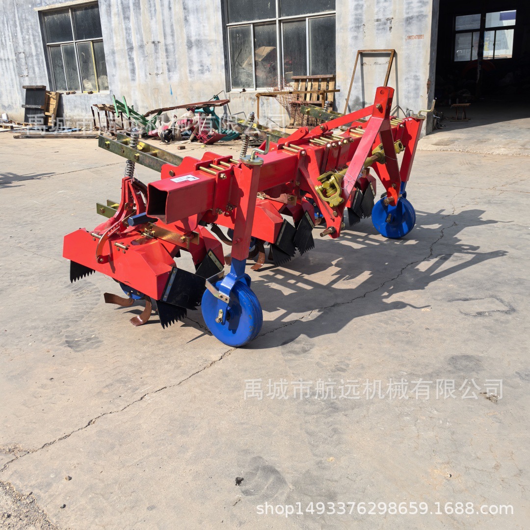 3行的土豆洋芋上土机 适合80-120厘米垄距的马铃薯芋头开沟培土机